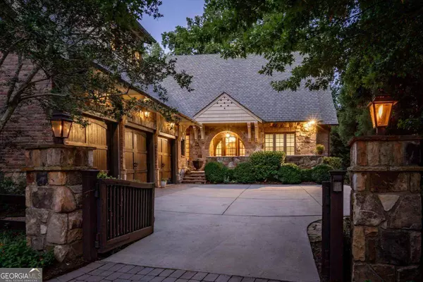 3924 Lower Roswell RD, Marietta, GA 30068