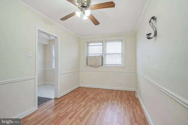 7222 LARGE ST, Philadelphia, PA 19149