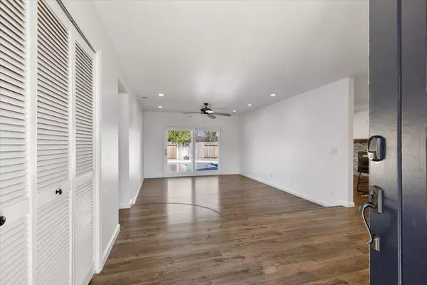 6473 Perrin WAY, Carmichael, CA 95608