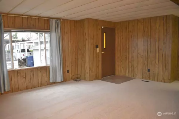 7508 47th AVE NE #13, Marysville, WA 98270