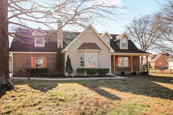 2133 Eastview Dr, Murfreesboro, TN 37128