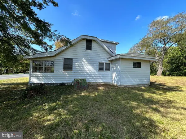 88 HARDING HIGHWAY, Newfield, NJ 08344