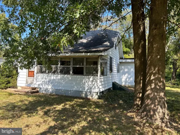 88 HARDING HIGHWAY, Newfield, NJ 08344