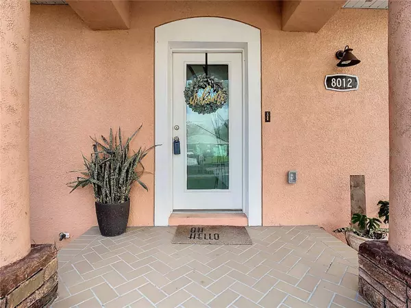 8012 N KLONDYKE ST, Tampa, FL 33604