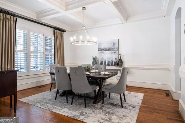 3924 Lower Roswell RD, Marietta, GA 30068