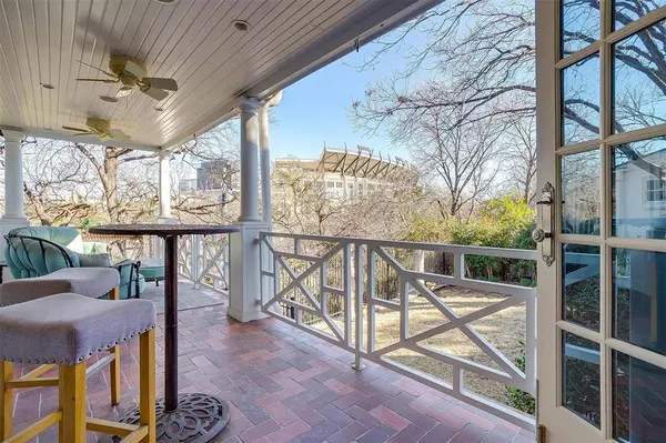 2813 Alton Road, Fort Worth, TX 76109