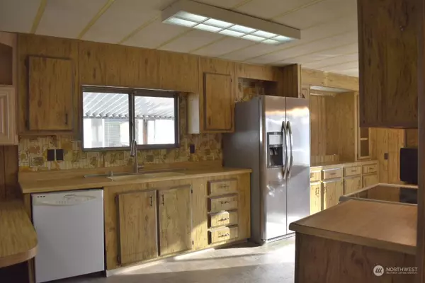 7508 47th AVE NE #13, Marysville, WA 98270