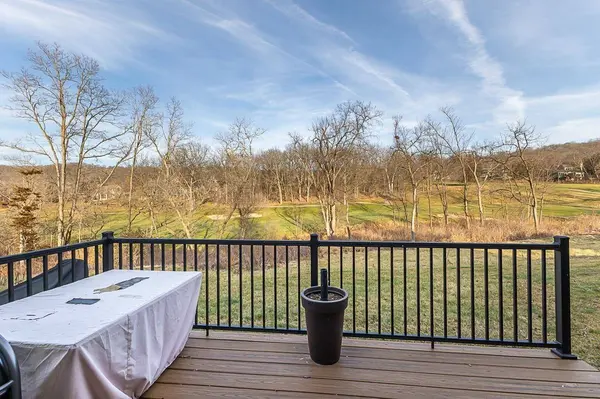 7 Creekwood Lane, Galena, IL 61036