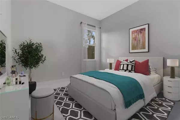 2705 E 9th ST, Lehigh Acres, FL 33936