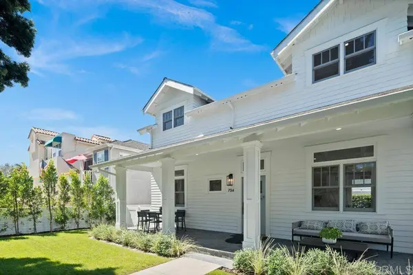 750  756 E AVE, Coronado, CA 92118