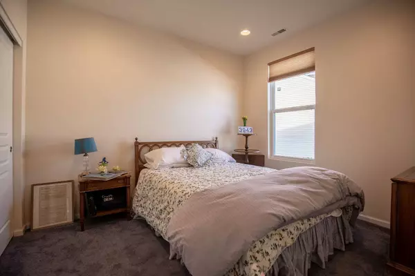 3093 Epstein CIR, Mundelein, IL 60060