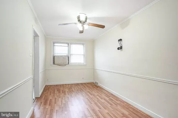 7222 LARGE ST, Philadelphia, PA 19149