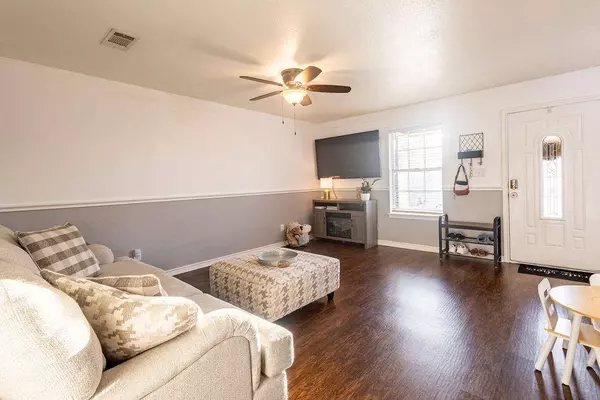 1105 N Branch Street, Sherman, TX 75090