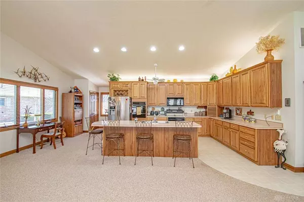859 Lakengren Drive, Eaton, OH 45320