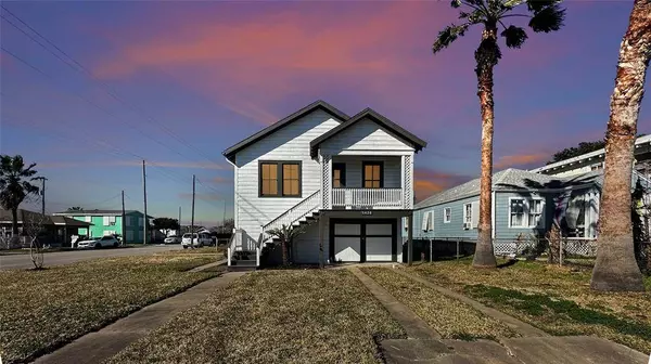 5428 Avenue P, Galveston, TX 77551