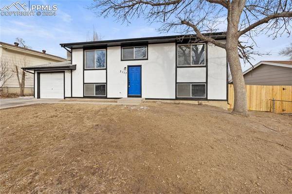 2113 Fernwood DR, Colorado Springs, CO 80910
