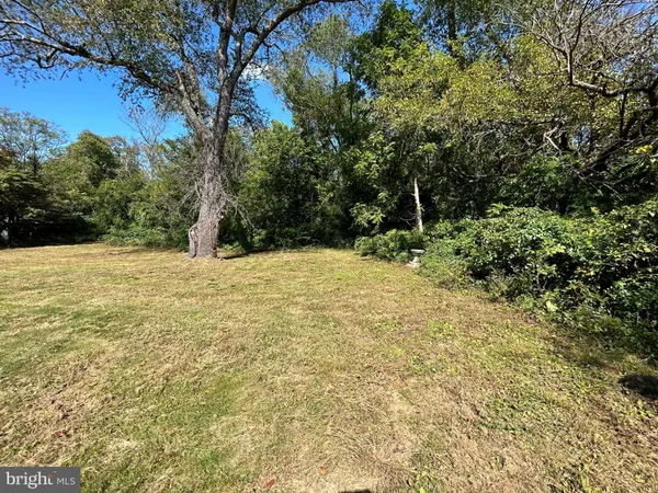 88 HARDING HIGHWAY, Newfield, NJ 08344