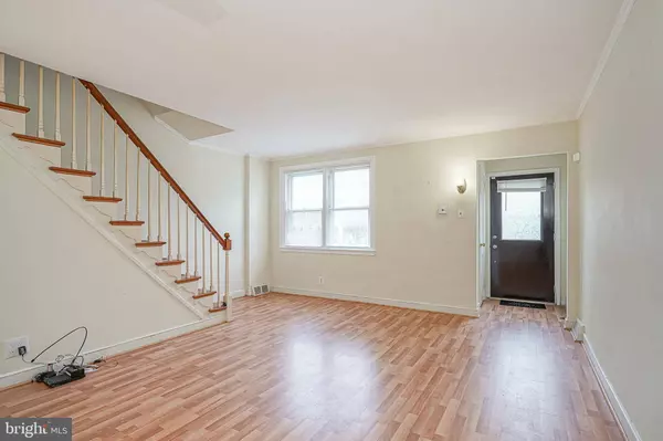 7222 LARGE ST, Philadelphia, PA 19149