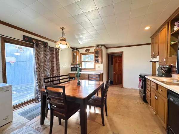 W6489 GREENVILLE DR, Greenville, WI 54942