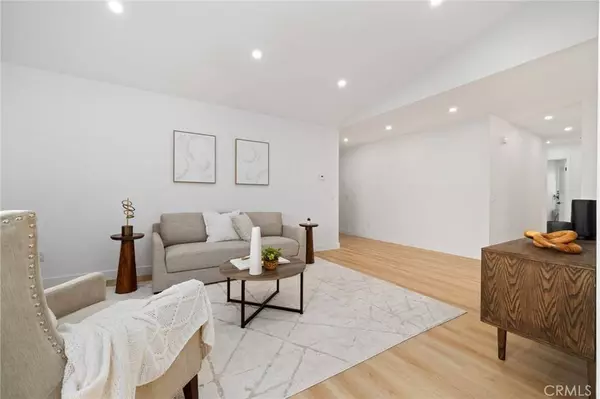 238 N Highland ST, Orange, CA 92867