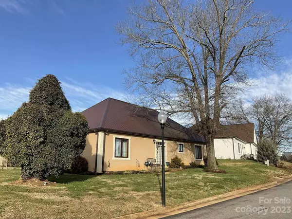 121 Hill ST, Granite Falls, NC 28630