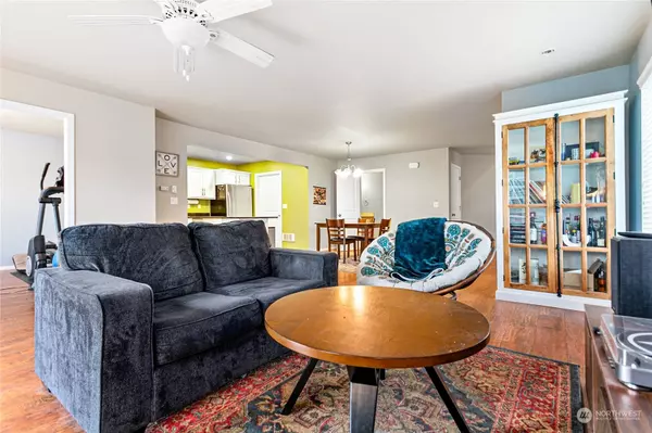 1263 Spruce CIR #6A, Lynden, WA 98264