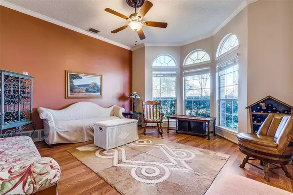 726 Sumner Drive, Mesquite, TX 75149