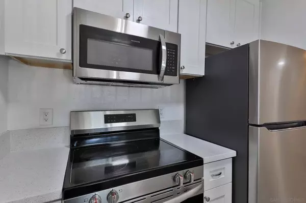 7865 Golfcrest Dr. #11, San Diego, CA 92119