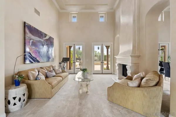 14019 Caminito Vistana, San Diego, CA 92130