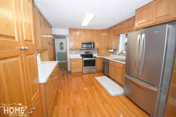 19975 W Kramer Road, Henderson, MI 48841