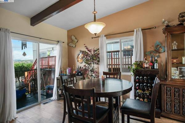 2992 Pickford Way, Hayward, CA 94541