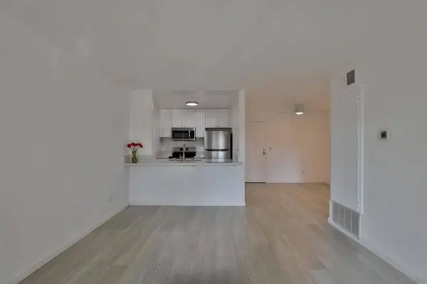 7865 Golfcrest Dr. #11, San Diego, CA 92119