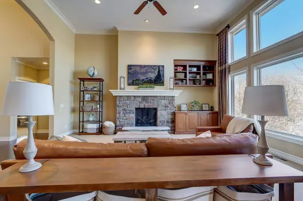 2113 Kilkenny Trail, Waunakee, WI 53597