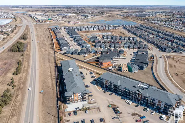 #109 142 EBBERS BV NW, Edmonton, AB T5Y 3W2