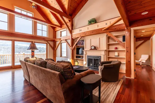92 Spruce LN, Mount Holly, VT 05758