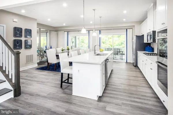 10710 LARKSWOOD ST, Middle River, MD 21220