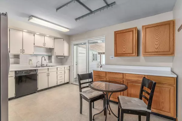 2803 W Francis Ave, Spokane, WA 99205