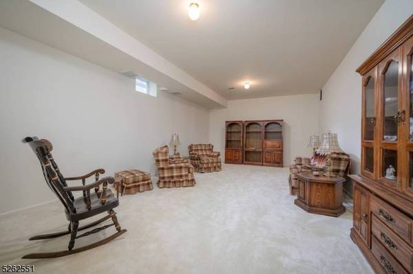 26 Cobblestone Ter, Montville Twp., NJ 07045