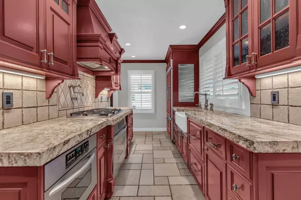 4957 S Wasatch ST, Salt Lake City, UT 84107