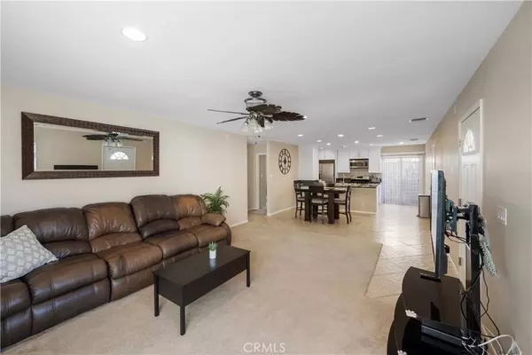 4652 Abbotswood CIR, Irvine, CA 92604