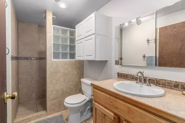 2803 W Francis Ave, Spokane, WA 99205