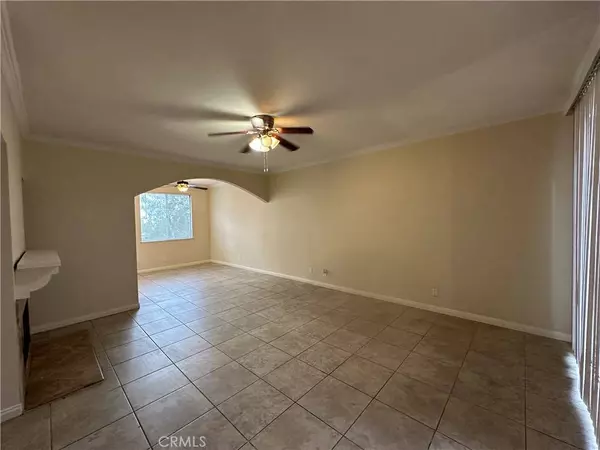 13901 Olive View LN #12, Sylmar, CA 91342