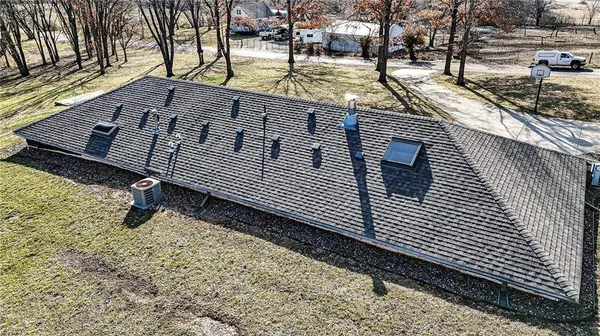 33604 E Corn Spur RD, Lone Jack, MO 64070