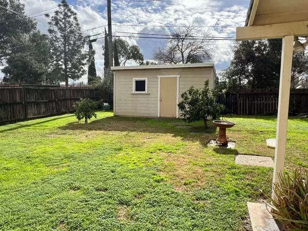 2610 24th AVE, Sacramento, CA 95820