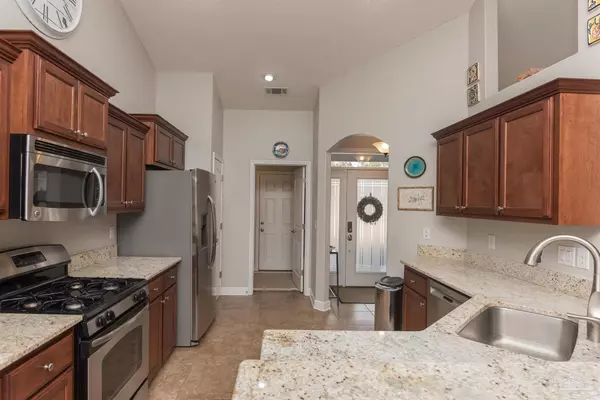 310 Tree Swallow Dr, Pensacola, FL 32503