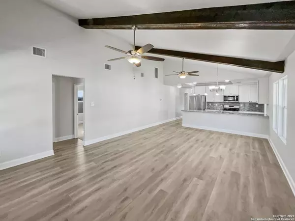 1215 HORTENCIA AVE, San Antonio, TX 78228-5856