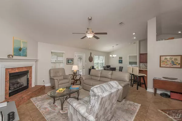 310 Tree Swallow Dr, Pensacola, FL 32503