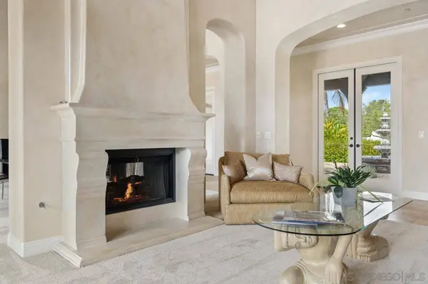 14019 Caminito Vistana, San Diego, CA 92130