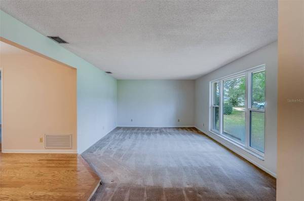 2171 PADDOCK CIR, Dunedin, FL 34698