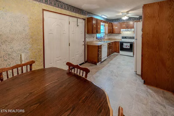 137 Kiser CIR, Jonesborough, TN 37659